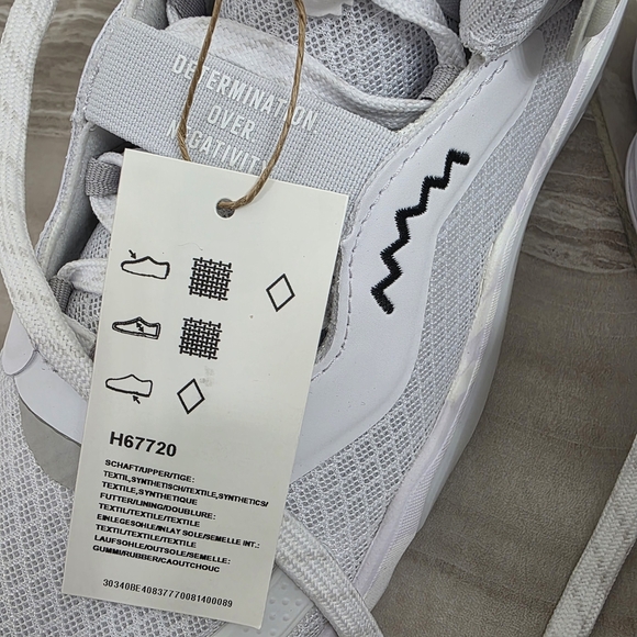 Adidas White and Black Sneakers with Chunky Silhouette - Picture 9 of 12